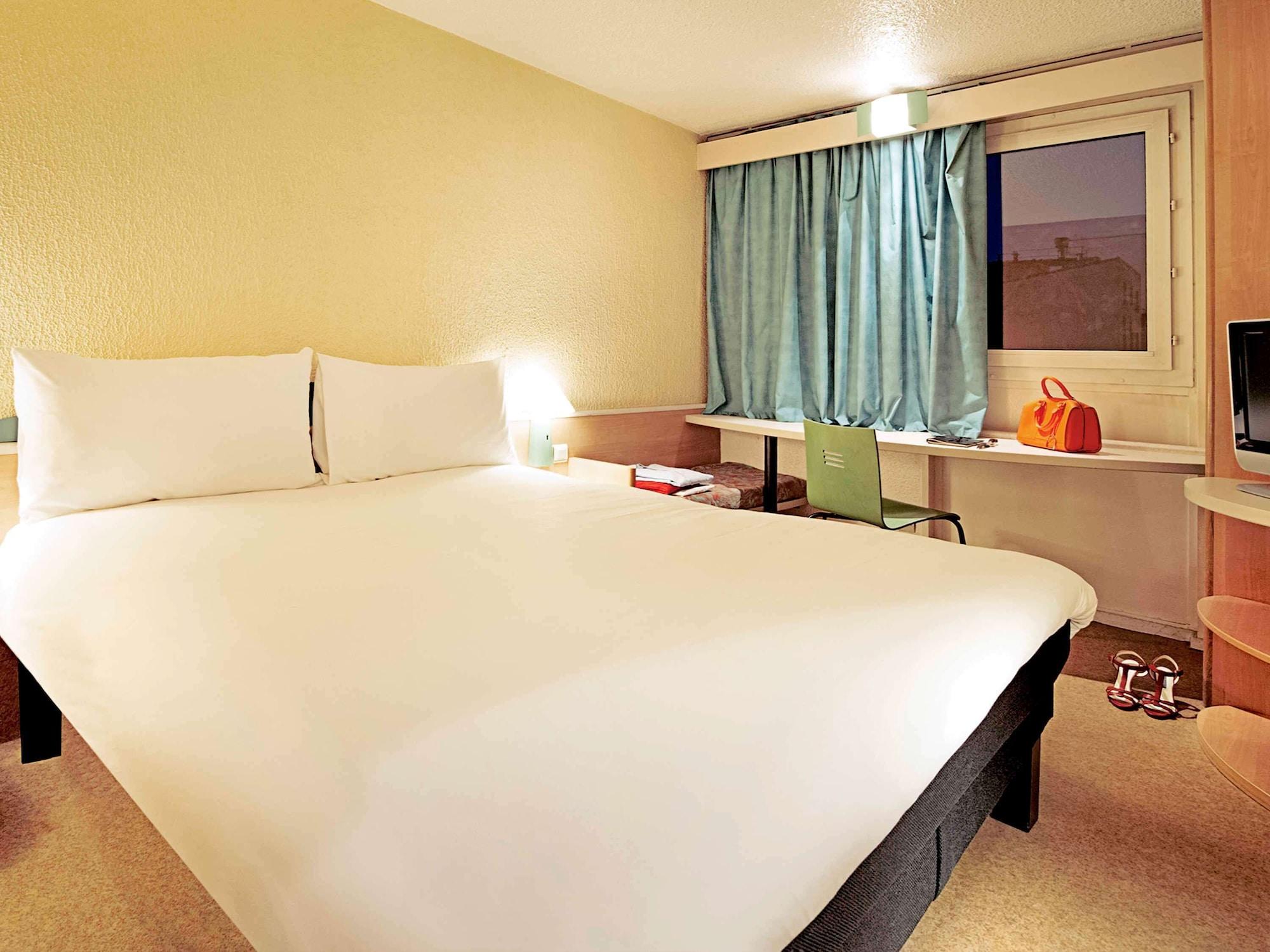 Hotel Ibis Setúbal Dış mekan fotoğraf
