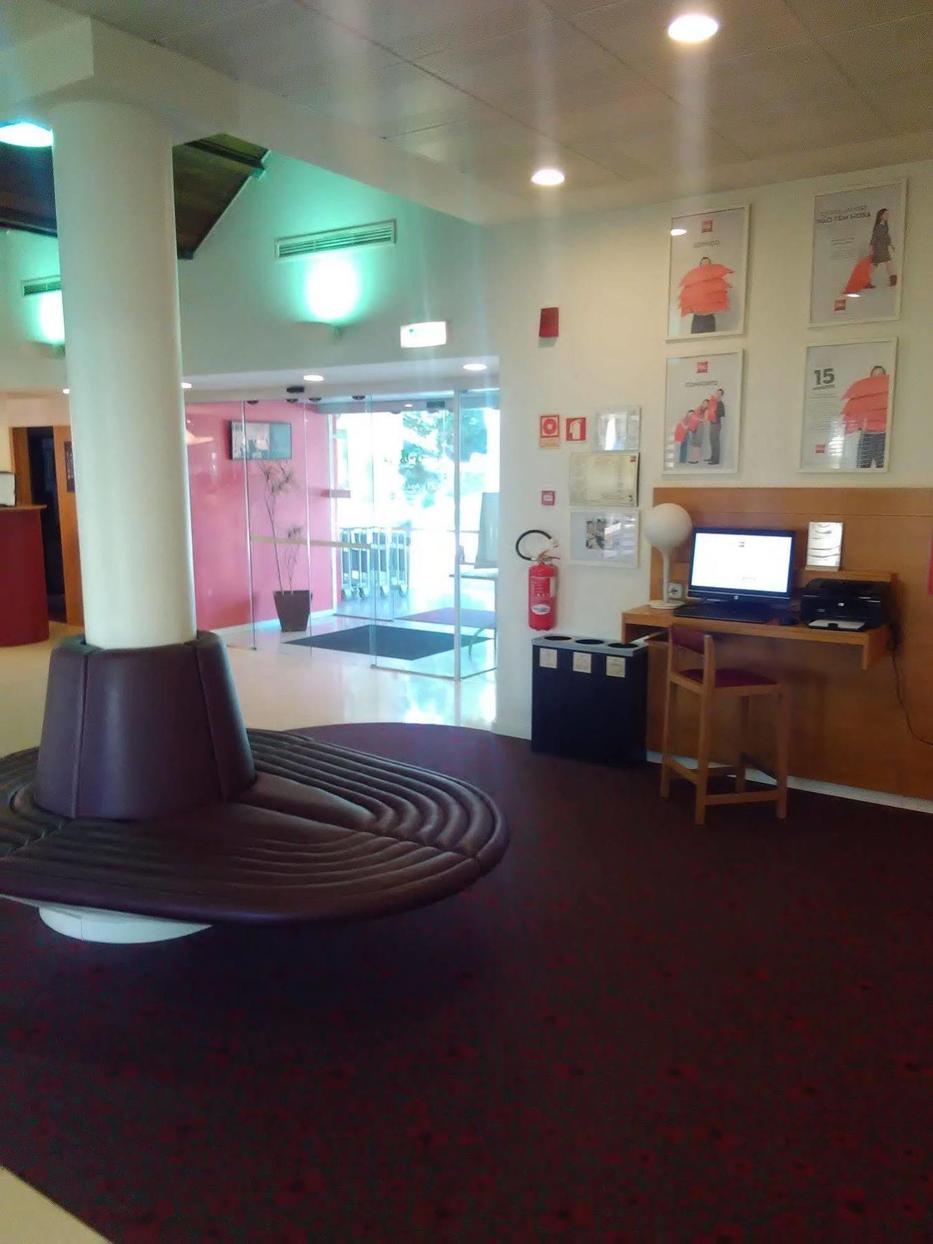 Hotel Ibis Setúbal Dış mekan fotoğraf